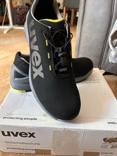 Uvex lightweight safety shoes - lightweight,