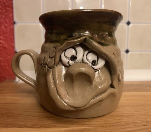 Collectable pretty ugly - pretty,