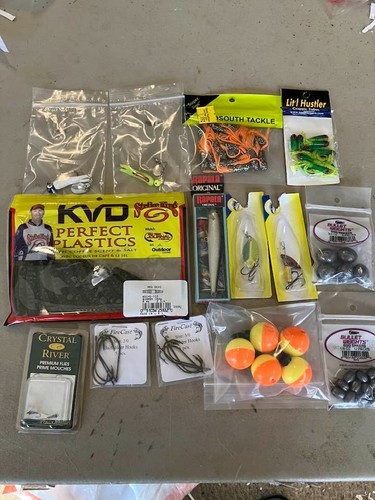 Variety tackle box crankbaits - variety,