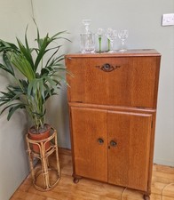 TURNIDGE of LONDON Vintage Retro Extending Teak Cocktail Drinks Cabinet Bar Unit