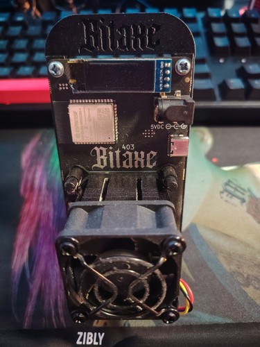 Bitaxe gamma 601 2th - , +
