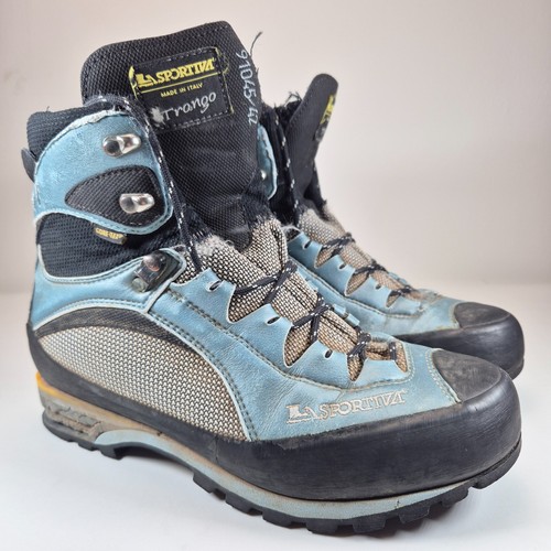 Sportiva boots men size 8 - la,