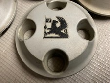 Vauxhall Cavalier Astra Chevette wheel centre cap 90124400  #  JL509