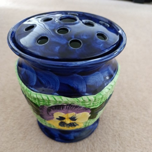 Vintage art deco ringtons - art,