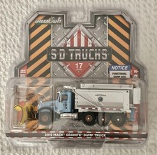 Greenlight 1/64 2019 Mack