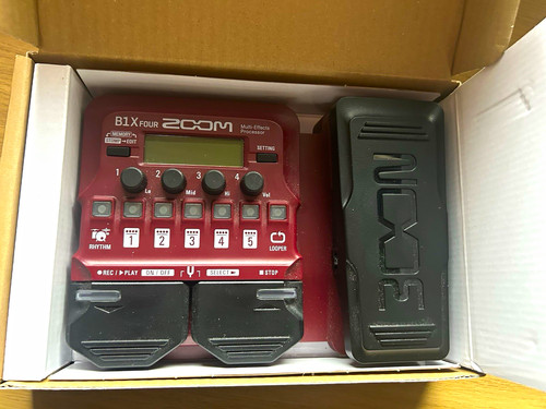 Zoom b1x four digital bass - zoom,
