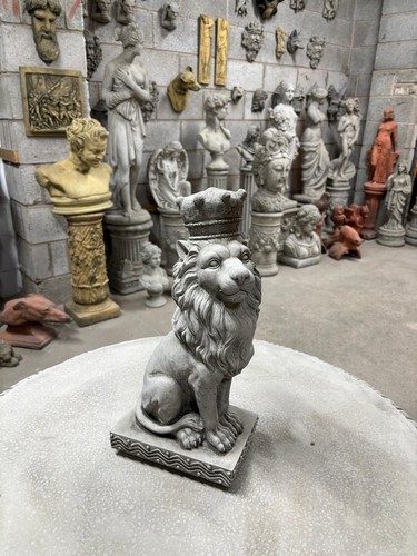Garden ornament lion with - lion,