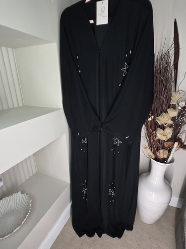 Nida hand beaded abaya size - hand,