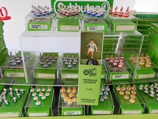 70s VINTAGE SUBBUTEO - CLASSIC  ORIGINAL  STATUETTE -  QUEENS PARK #24 - RARE