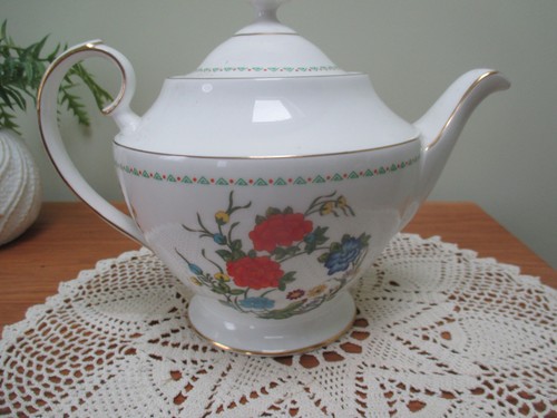 Superb rare aynsley large - rare,