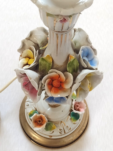 Italian capodimonte table lamp - capodimonte,