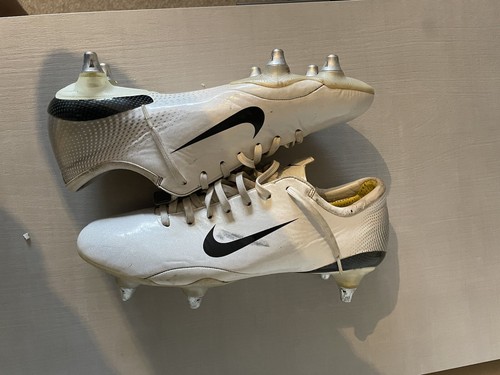 Nike mercurial vapor iii - nike, sg-