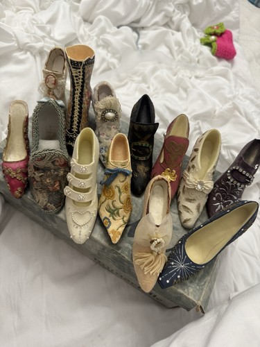 Leonardo ornamental shoe - ornamental,