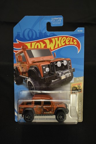 Hot wheels land - hot, defender