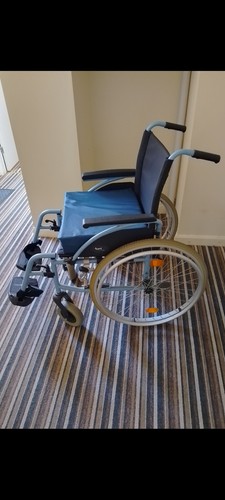 Manual wheelchair footrests - manual,