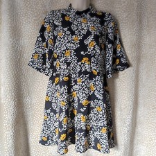 Zara Mini Dress Size Medium Floral Print Fit And Flare High Neck Zip Closure