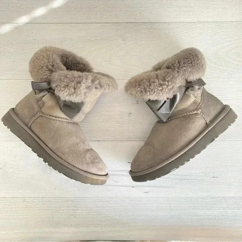 Ugg gray leather - gray, bow