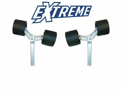 Extreme pair uprights with - extreme, of