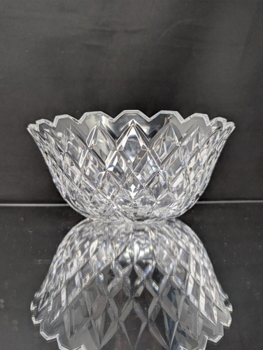 Near mint waterford - near, 9"