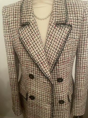 Zara beige boucle jacket - beige,