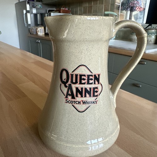 Whisky water jug queen anne - whisky,