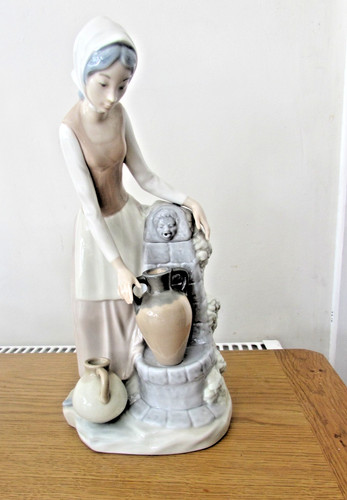Nao lladro figurine - lladro,