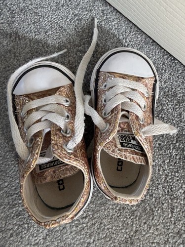 Size baby glitter converse - 4,