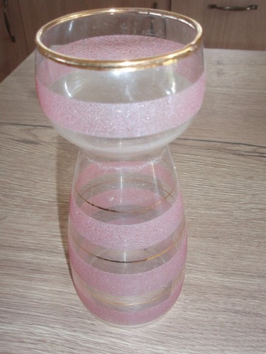 Vintage mid century pink - mid,