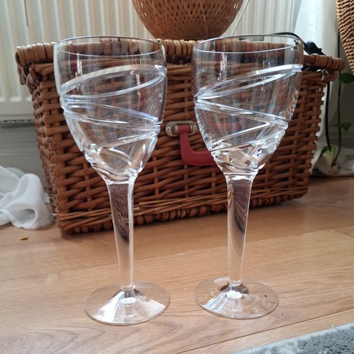 Pair stuart crystal - a, of