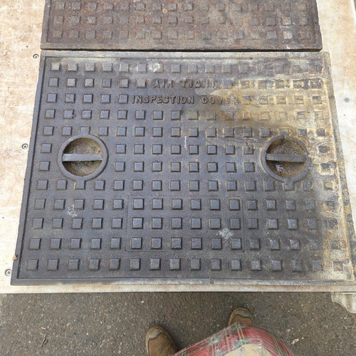 Cast iron manhole - cover, 660mm