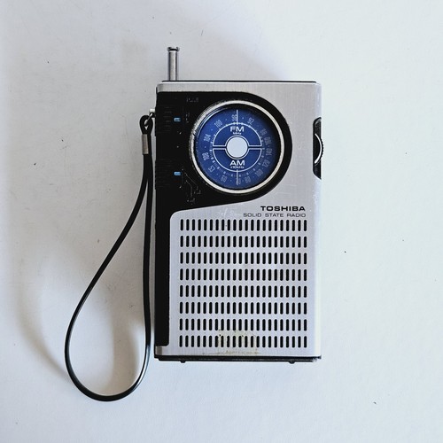 Toshiba 1200 radio solid - radio,