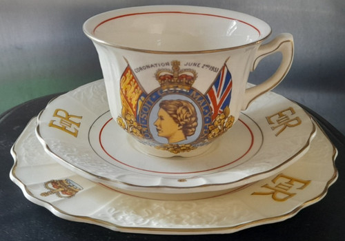 Vintage myott 1953 queen - vintage,