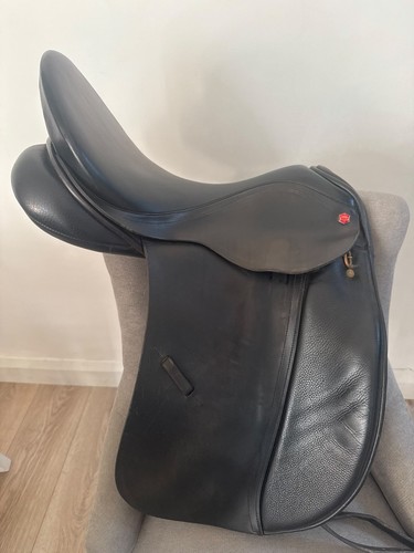Albion dressage saddle - dressage,