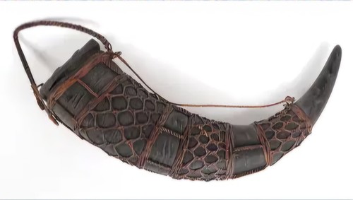 Filipino powder horn - horn,