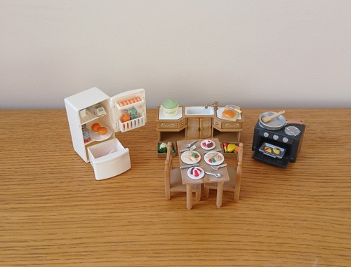 Sylvanian families kitchen - families,
