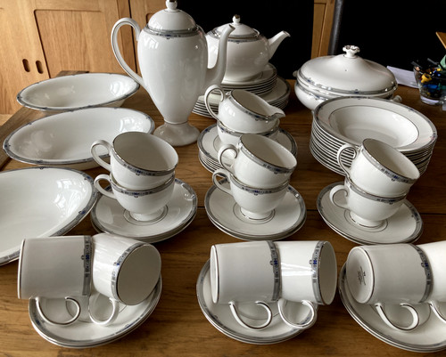 Wedgwood amherst fine bone - amherst,