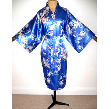 VINTAGE BUT NEW, SILKY, JAPANESE MADE, KIMONO STYLE DRESSING GOWN ROBE Blossom
