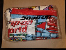 SNAP ON TOOLS WATERPARK BEACH