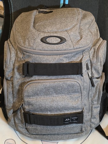 Oakley enduro 30l backpack - enduro, 2.0