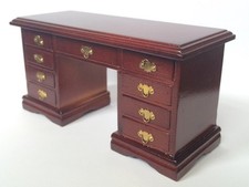 Kneehole desk mahogany - kneehole, in