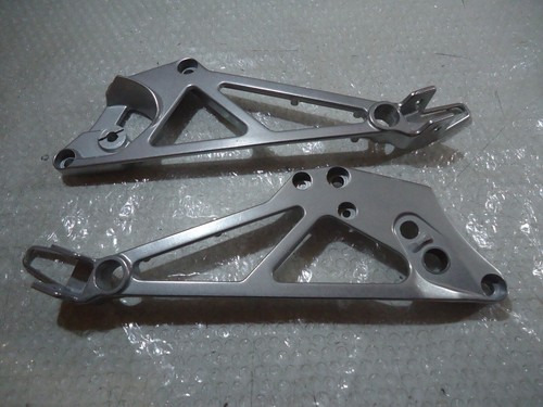 Honda vf1000f footrest - footrest, hangers