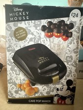 Disney Mickey Mouse Cake Pop