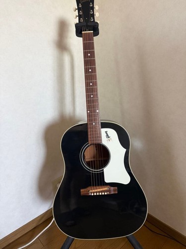 Gibson early 60s ebony - j-45,