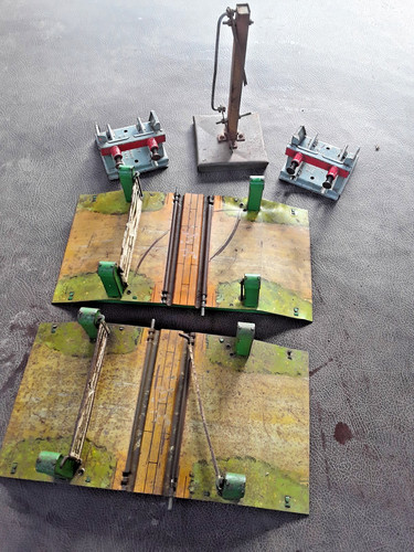 Hornby gauge buffer stops - gauge,