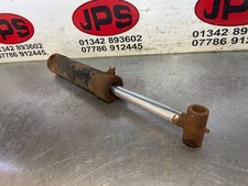 Double acting hydraulic lift