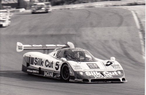 Silk cut jaguar xjr8 - jaguar, fuji