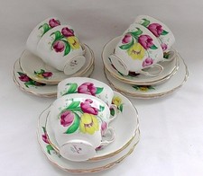 Crown Royal Mid 20thC 18 Piece Floral Tea Set