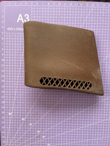Gun butt stock recoil pad