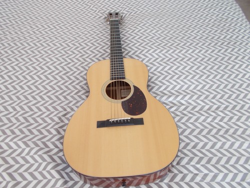Santa cruz acoustic guitar - guitar,