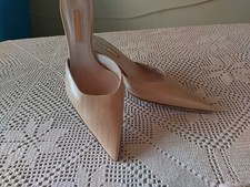 CESARE PACIOTTI SHOES EU 38,5  UK5,5  beige logo point toe pump heels